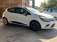 Usado Renault Clio IV 75 HP (55 kW) 2017 Branco Citadino