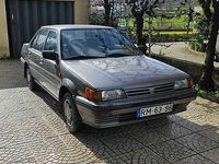 Usado Nissan Sunny 60 HP (44 kW) 1987 Cinzento Sedan