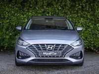 Usado Hyundai i30 Style 120 HP (88 kW) 2022 Cinza Citadino