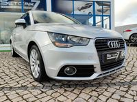 Usado Audi A1 105 HP (77 kW) 2010 Cinza prata Citadino