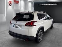 Usado Peugeot 2008 110 HP (80 kW) 2018 Branco SUV