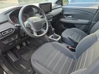 Usado Dacia Sandero Expression 91 HP (66 kW) 2023 Cinzento Citadino