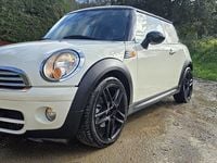 Usado Mini Cooper D 110 HP (80 kW) 2009 Bege Citadino