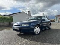 Usado Opel Calibra 150 HP (110 kW) 1993 Azul Coupé