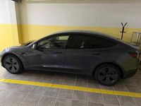 Usado Tesla Model 3 Standard Range Plus 208 kW (283 HP) 2022 Cinzento Sedan