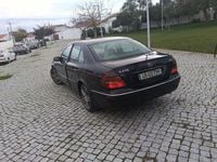 Usado Mercedes E270 177 HP (130 kW) 2002 Sedan