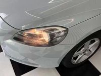 Usado Volvo V40 Momentum 115 HP (84 kW) 2013 Branco Carrinha