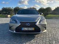 Usado Lexus NX300h 218 HP (160 kW) 2019 Cinzento SUV