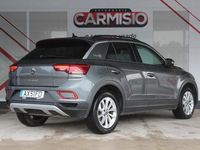 Usado VW T-Roc 110 HP (80 kW) 2023 Cinza SUV