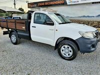 usado Toyota HiLux 2.5 D-4D 2WD CE