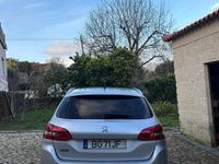 Usado Peugeot 308 120 HP (88 kW) 2017 Cinzento Carrinha