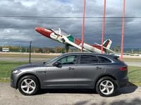 Usado Jaguar F-Pace R-Sport 180 HP (132 kW) 2018 Cinza SUV