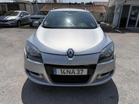 Usado Renault Mégane III 110 HP (80 kW) 2012 Cinzento Carrinha