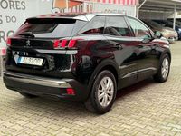 Usado Peugeot 3008 Access 120 HP (88 kW) 2017 Preto SUV