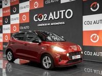 Usado Hyundai i10 Comfort 67 HP (49 kW) 2022 Vermelho Citadino