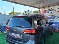 Usado VW Sharan Highline 184 HP (135 kW) 2017 Cinzento Monovolume