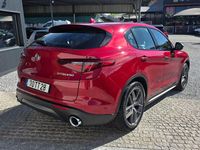 Usado Alfa Romeo Stelvio Super 180 HP (132 kW) 2017 Vermelho SUV