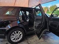 Usado Land Rover Range Rover SE 300 HP (220 kW) 2019 Preto SUV