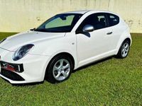 Usado Alfa Romeo MiTo 105 HP (77 kW) 2018 Branco Citadino