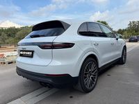 Usado Porsche Cayenne Platinum Edition 462 HP (339 kW) 2023 Branco SUV