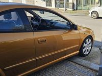 Usado Opel Astra Edition 125 HP (91 kW) 2000 Coupé