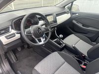 Usado Renault Clio V Evolution 90 HP (66 kW) 2023 Cinzento Citadino