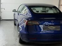 Usado Tesla Model 3 Standard Range 239 kW (325 HP) 2023 Sedan