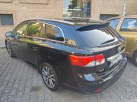 usado Toyota Avensis SW 2.0 D4D EXCLUSIVE