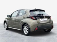 Usado Toyota Yaris Comfort 92 HP (67 kW) 2024 Bronze (pintura metalizada) Citadino