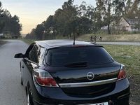 Usado Opel Astra GTC 150 HP (110 kW) 2007