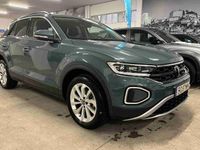 Usado VW T-Roc 110 HP (80 kW) 2025 Azul SUV