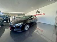 Usado Opel Astra Dynamic 110 HP (80 kW) 2018 Preto Carrinha