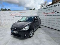 Usado Mitsubishi Space Star Active 71 HP (52 kW) 2015 Preto