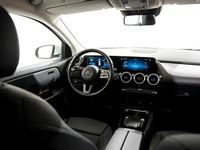 Usado Mercedes GLA250 Progressive 218 HP (160 kW) 2022 Branco SUV