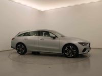 Usado Mercedes CLA200 150 HP (110 kW) 2025 Cinzento