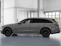 Usado Mercedes E300 313 HP (230 kW) 2025 Cinzento Carrinha