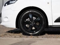 Usado Ford Transit Connect 100 HP (73 kW) 2017 Branco Monovolume