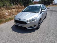 Usado Ford Focus 120 HP (88 kW) 2018 Cinzento Sedan
