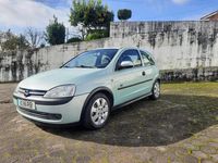 Usado Opel Corsa Sport 75 HP (55 kW) 2001 Verde Citadino