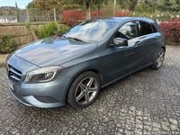 Usado Mercedes A160 AMG 110 HP (80 kW) 2014 Azul
