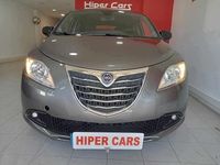 Usado Lancia Ypsilon 69 HP (50 kW) 2013 Outra Citadino