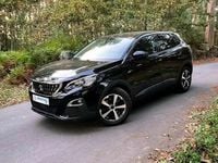 Usado Peugeot 3008 Access 120 HP (88 kW) 2017 Preto SUV