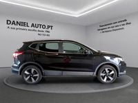 Usado Nissan Qashqai 115 HP (84 kW) 2016 Preto SUV