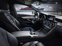 Usado Mercedes C220 AMG line 170 HP (125 kW) 2018 Branco Carrinha