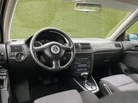 Usado VW Golf IV 130 HP (95 kW) 2002 Preto