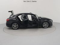 Usado Mercedes A180 AMG 116 HP (85 kW) 2025 Preto Sedan