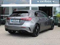 Usado Mercedes A180 AMG line 116 HP (85 kW) 2018 Cinza escuro
