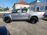 Usado Toyota HiLux 150 HP (110 kW) 2018 Cinza Pickup