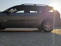 Usado Renault Mégane GrandTour 101 HP (74 kW) 2004 Cinzento Carrinha