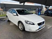 Usado Volvo V40 120 HP (88 kW) 2016 Branco Citadino